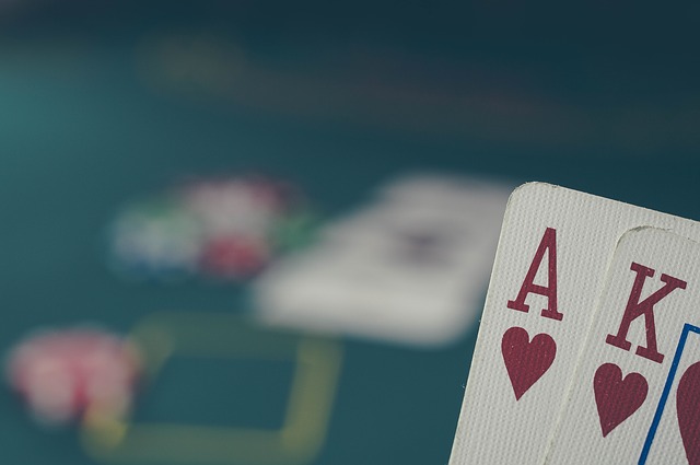 Le bluff: une arme redoutable dans le poker mais aussi dans d’autre jeux